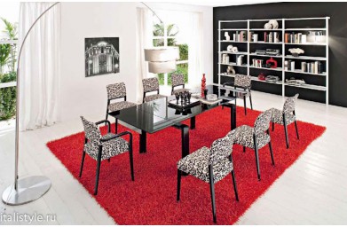 Action –  Раскладной стол от Calligaris